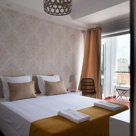 4u & Vii Airport * Lisboa