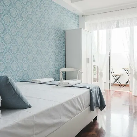 Guest house 4u & Vii Airport *